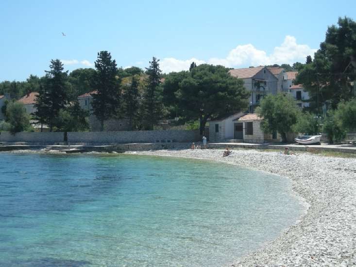 602_166Sutivan%20-%20Bunta%20beach.jpg