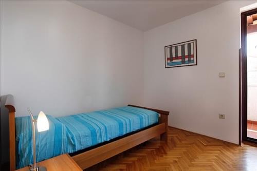 d290e0fa59fead1f1d287cda18b7f842.jpg